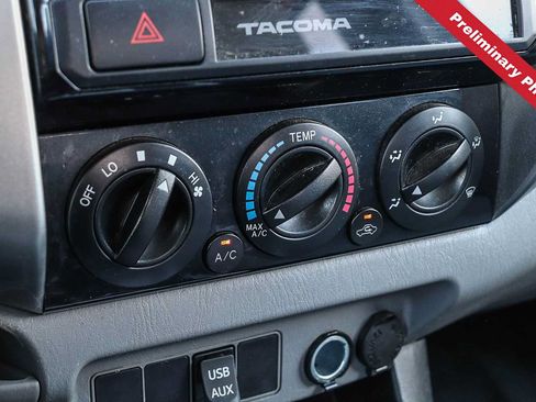 Used 2015 Toyota Tacoma PreRunner w/ TRD Sport Package RWD image 18