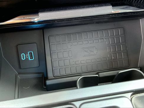 Used 2021 Ford F150 Limited image 32