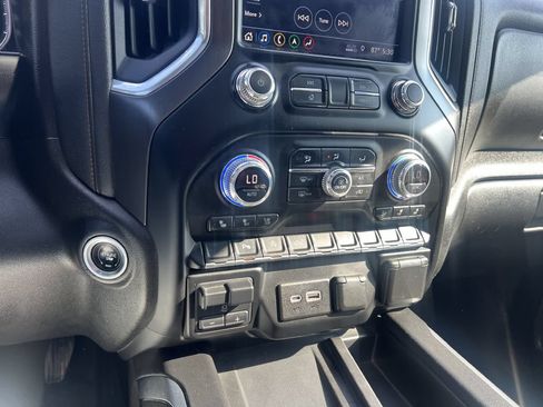 Used 2019 GMC Sierra 1500 AT4 w/ AT4 Premium Package AWD/4WD image 27