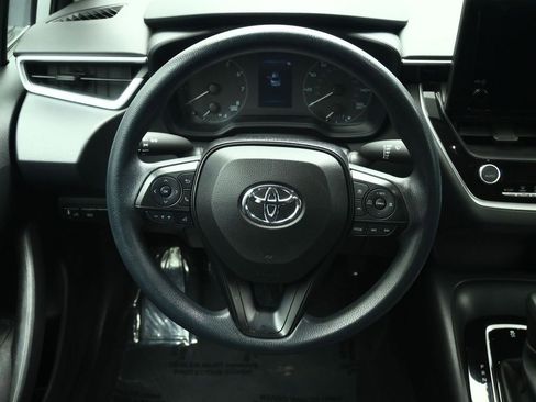 Used 2024 Toyota Corolla LE image 12