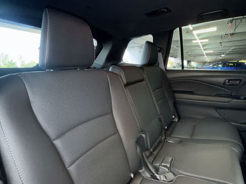 Used 2024 Honda Passport EX-L image 26