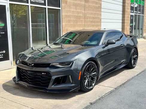 Used 2018 Chevrolet Camaro ZL1 RWD image 2
