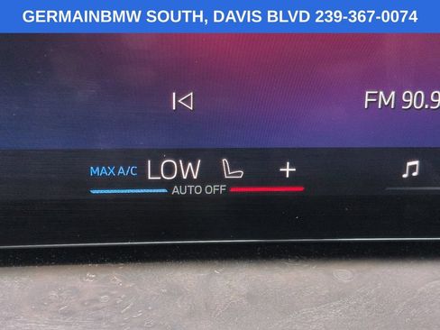 Used 2025 BMW X5 sDrive40i w/ M Sport Package RWD image 26