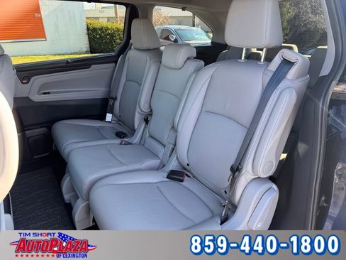 Used 2024 Honda Odyssey Touring image 32