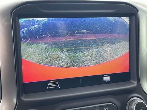 Used 2021 Chevrolet Silverado 1500 RST w/ Bed Protection Package image 6