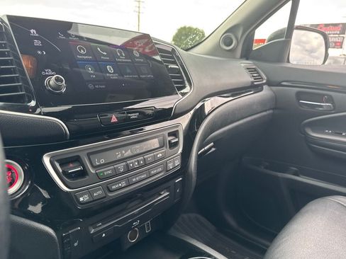 Used 2022 Honda Pilot Touring image 24