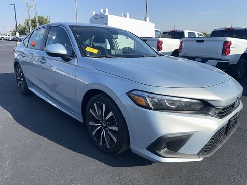 Used 2022 Honda Civic EX image 8