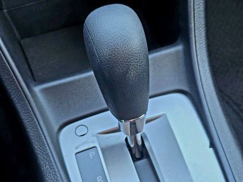 Used 2013 Subaru Impreza 2.0i Premium w/ Utility Pkg 1A image 16