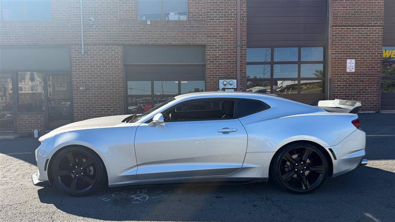 Used 2019 Chevrolet Camaro LT RWD image 14