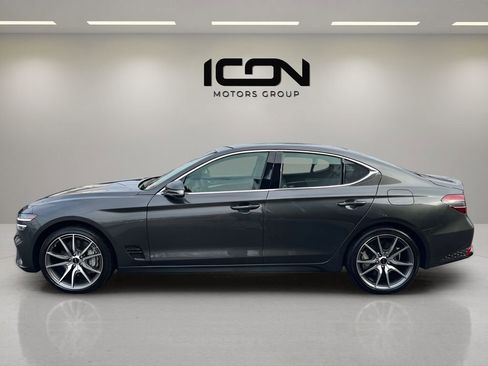 Used 2025 Genesis G70 2.5T image 2