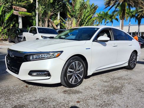 Used 2019 Honda Accord EX image 3
