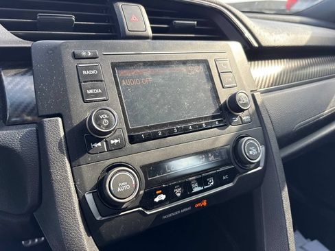 Used 2017 Honda Civic Sport image 23