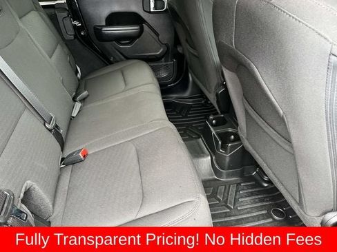 Used 2023 Jeep Wrangler Unlimited Sport AWD/4WD image 20