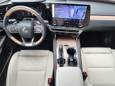 Certified 2024 Lexus RX 350 FWD w/ Convenience Package image 26