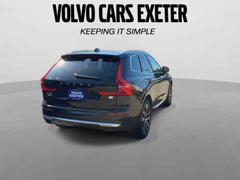 Certified 2023 Volvo XC60 T8 Ultimate w/ Climate Package AWD/4WD image 11