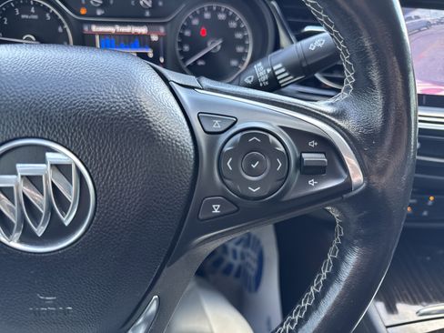 Used 2018 Buick Regal Preferred image 29