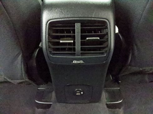 Used 2020 Ford Escape SE AWD/4WD image 13