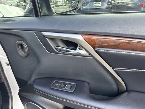 Used 2018 Lexus RX 350 FWD w/ Premium Package image 15