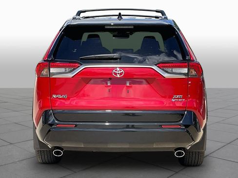Used 2025 Toyota RAV4 XSE AWD/4WD image 5
