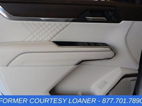 New 2026 GMC Acadia Denali w/ Super Cruise Package AWD/4WD image 10