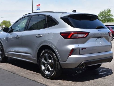 Used 2023 Ford Escape ST-Line AWD/4WD image 14