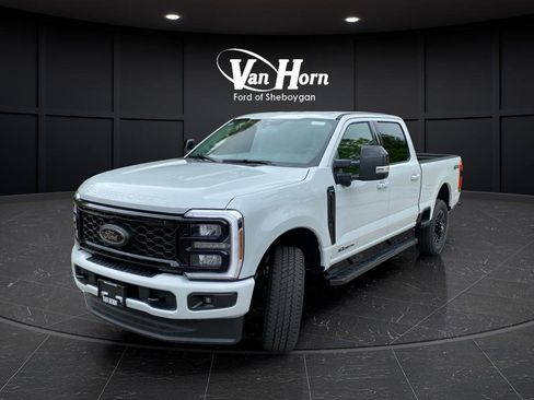 New 2026 Ford F250 Lariat w/ Black Appearance Package AWD/4WD image 3