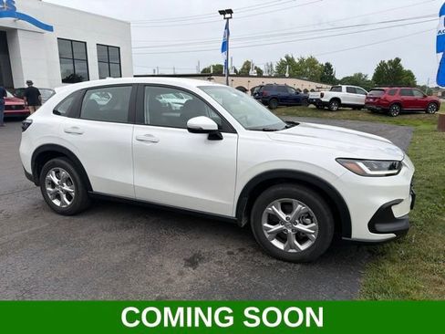 Used 2024 Honda HR-V LX image 1