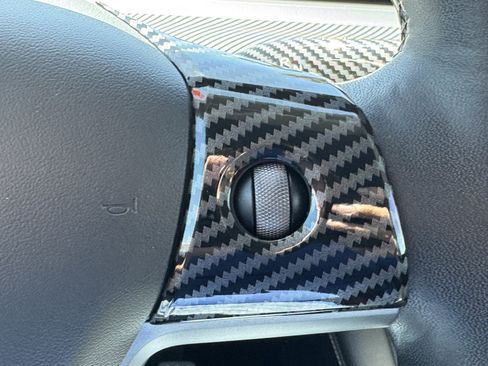 Used 2021 Tesla Model Y Performance AWD/4WD image 19