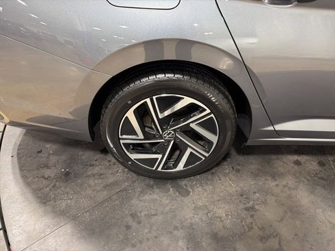 Used 2023 Volkswagen Jetta SEL image 34