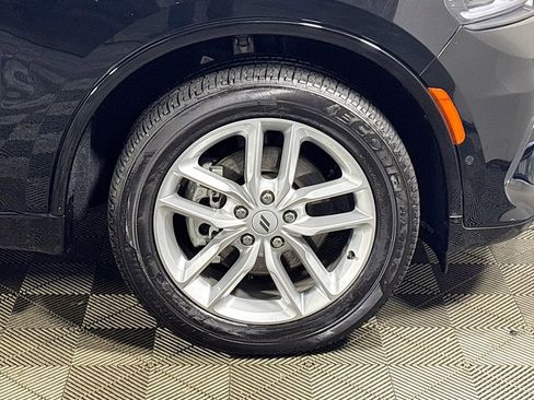 Used 2025 Dodge Durango GT image 24