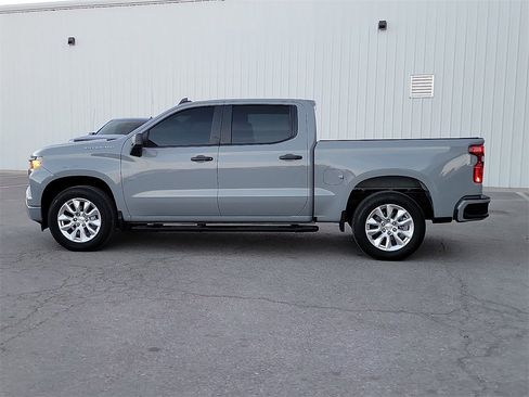 Used 2024 Chevrolet Silverado 1500 Custom image 6