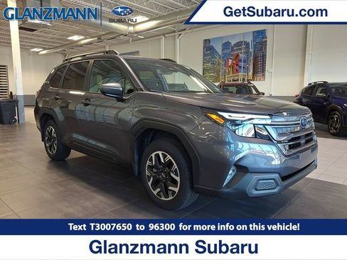 Used 2026 Subaru Forester Premium AWD/4WD image 1