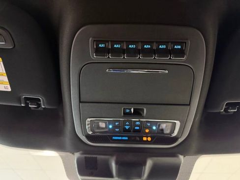 New 2026 Ford F450 Platinum w/ FX4 Off-Road Package image 22