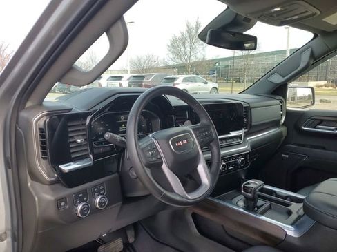 Used 2023 GMC Sierra 1500 SLT w/ SLT Convenience Package image 7