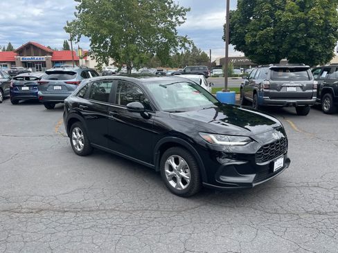 Used 2023 Honda HR-V LX image 7