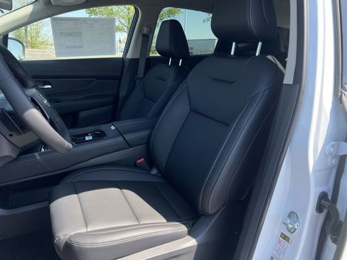 New 2025 Nissan Murano SV image 20