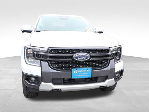Used 2025 Ford Maverick Lariat AWD/4WD image 7