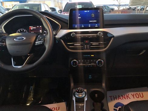 Used 2022 Ford Escape SEL image 10