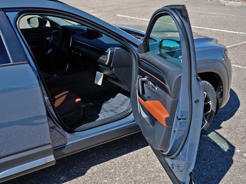 New 2026 MAZDA CX-50 Meridian Edition w/ Weather Package image 13