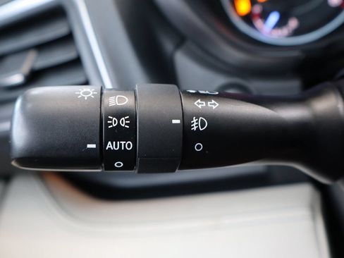 Used 2019 Subaru Ascent Touring AWD/4WD image 34