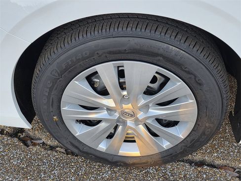 New 2025 Nissan Sentra S image 20