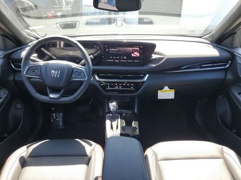 New 2026 Buick Envista Avenir FWD image 11