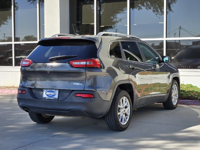 Certified 2016 Jeep Cherokee Latitude FWD image 7