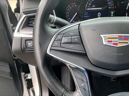 Used 2017 Cadillac XT5 Luxury FWD image 20