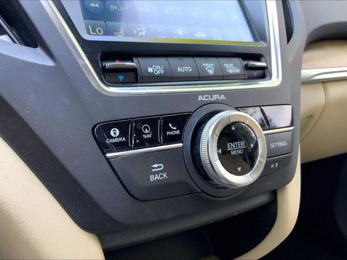 Used 2019 Acura MDX FWD w/ Advance Package image 32