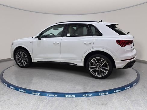 Used 2025 Audi Q3 2.0T Premium w/ Convenience Package AWD/4WD image 9