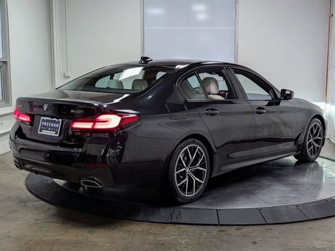 Used 2023 BMW 540i xDrive w/ M Sport Package image 9