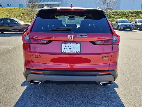 Used 2026 Honda CR-V Sport Touring image 4