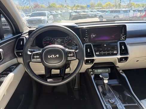 Certified 2023 Kia Sorento X-Line EX AWD/4WD image 25