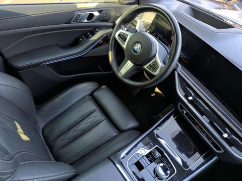 Used 2025 BMW X5 sDrive40i w/ Executive Package RWD image 34